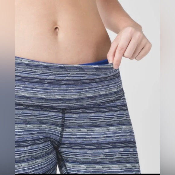 Lululemon Wunder Under Space Dye Twist Crop Leggings Size 4 - Picture 7 of 12